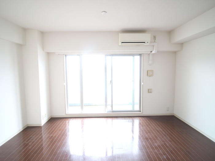 居室 プラウドフラット河原町