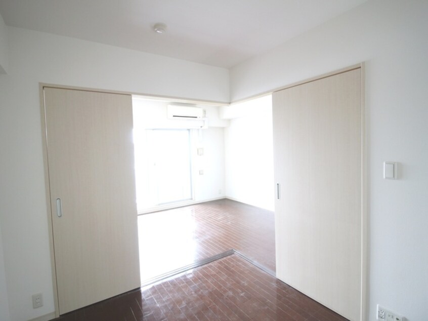 居室 プラウドフラット河原町