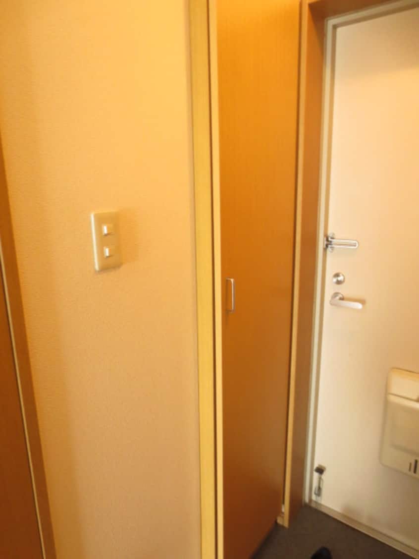 玄関 Ｃｏｌｌｅｇｅ　Ｐａｒｋ１２