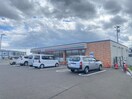 セブンイレブン(コンビニ)まで550m リエス長町南