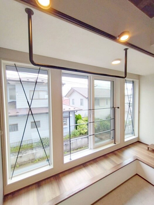 ベランダ・バルコニー Ｇａｒａｇｅ　Ｌｕｓｓｏ　Ｂ