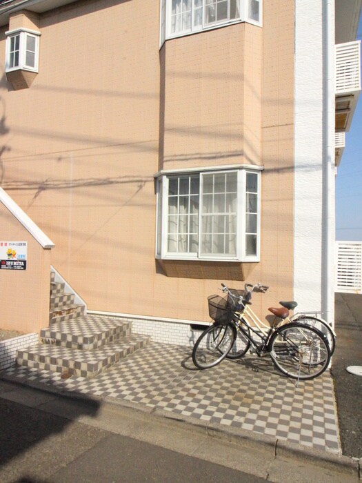 駐輪場 ホワイトキャッスル遠見塚７番館