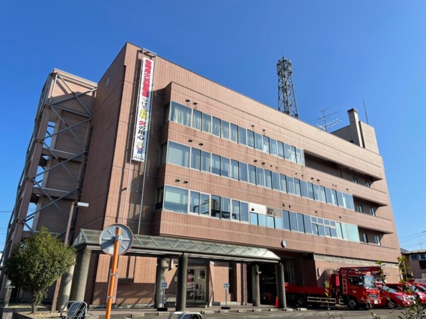 消防署(警察署/交番)まで450m ホワイトキャッスル遠見塚７番館