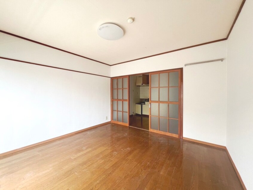居室 八幡レジデンス
