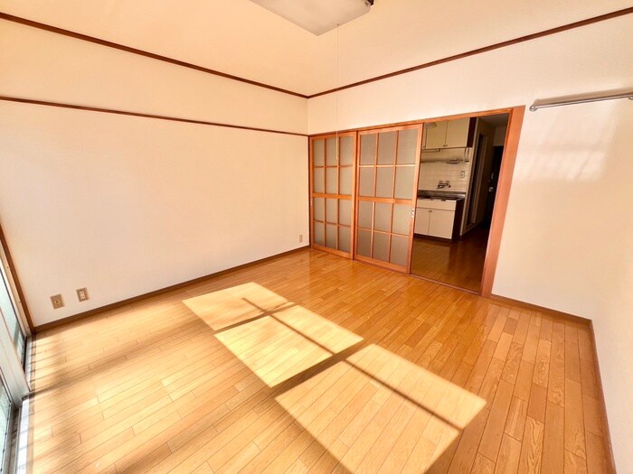 居室 八幡レジデンス