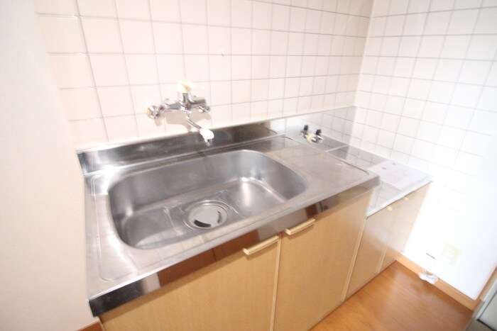 キッチン コ－ジィ－コ－ト大和町