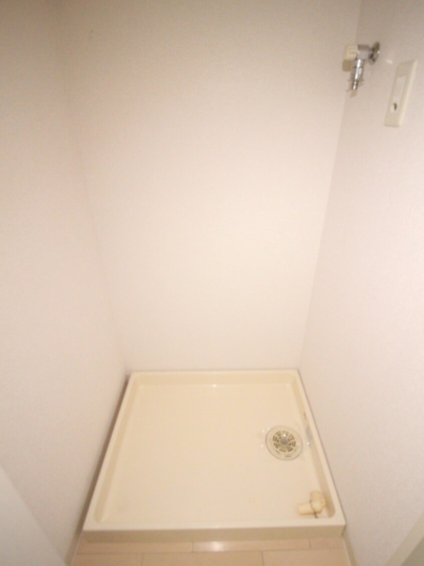 洗濯機置場 アレクシ－ド晩翠通