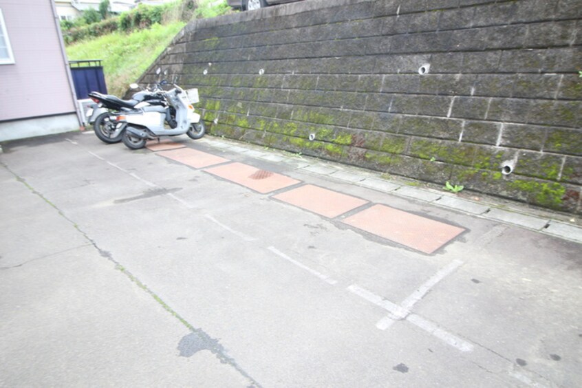 駐輪場 ｳｴﾙｺｰﾄ青山