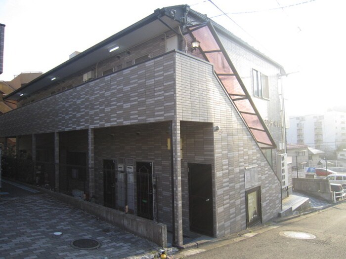 エントランス部分 エクセレンテ本田