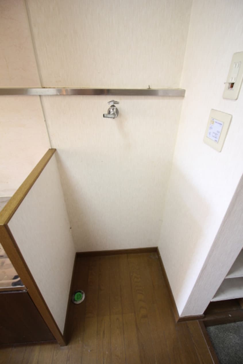洗濯機置場 エクセレンテ本田