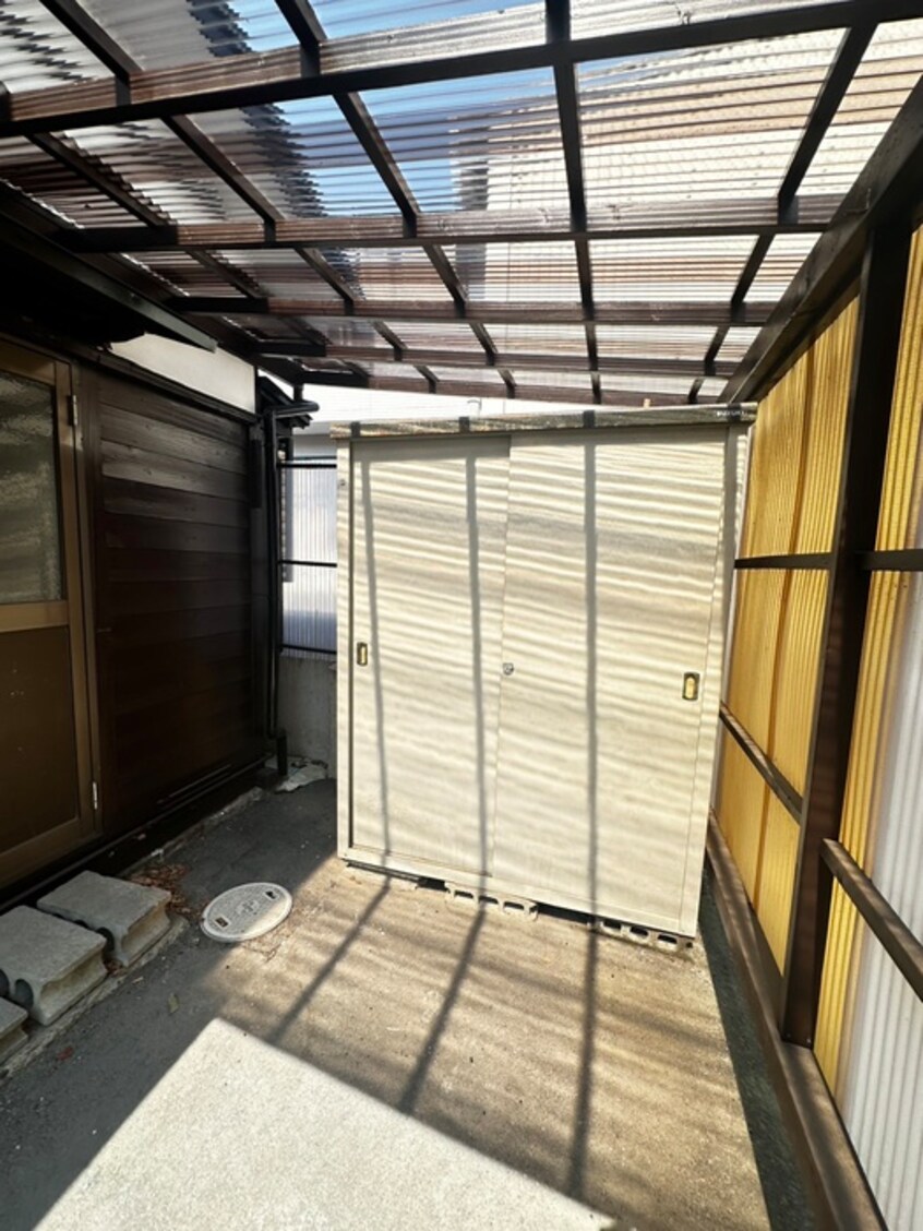 建物設備 新田四丁目貸家