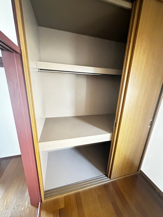 収納 新田四丁目貸家