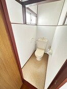 トイレ 新田四丁目貸家