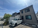 フラッツ鴻巣Ｂ棟の外観