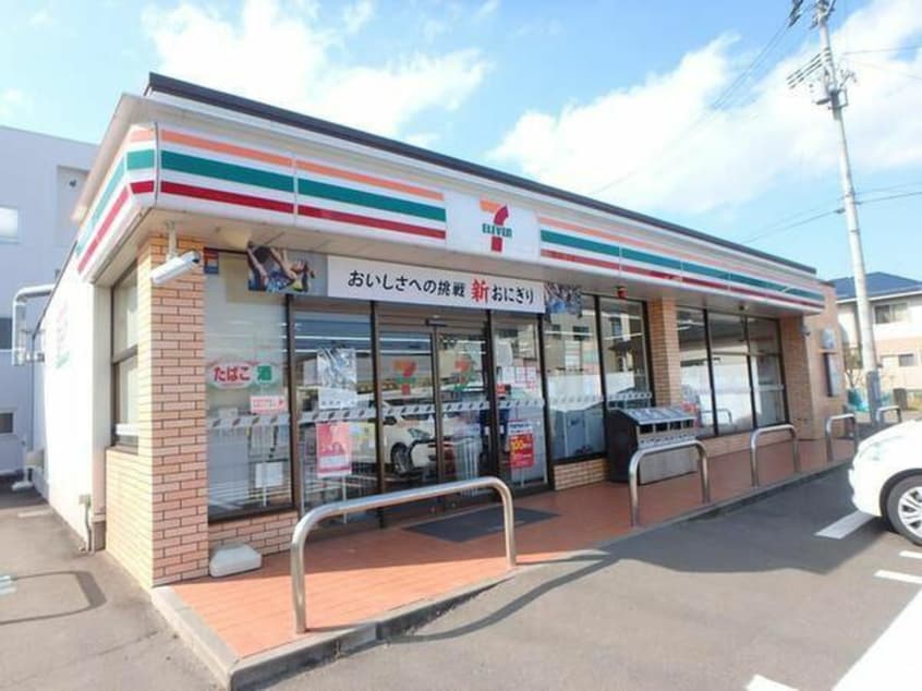 セブン-イレブン 仙台南小泉１丁目店(コンビニ)まで738m コンフォート詩音