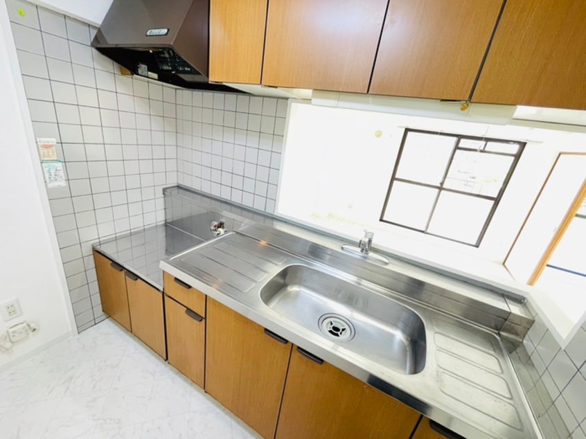 キッチン エクセレント結城　２