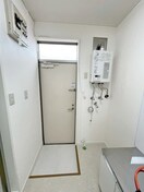 玄関 リ－ベンスホワイト