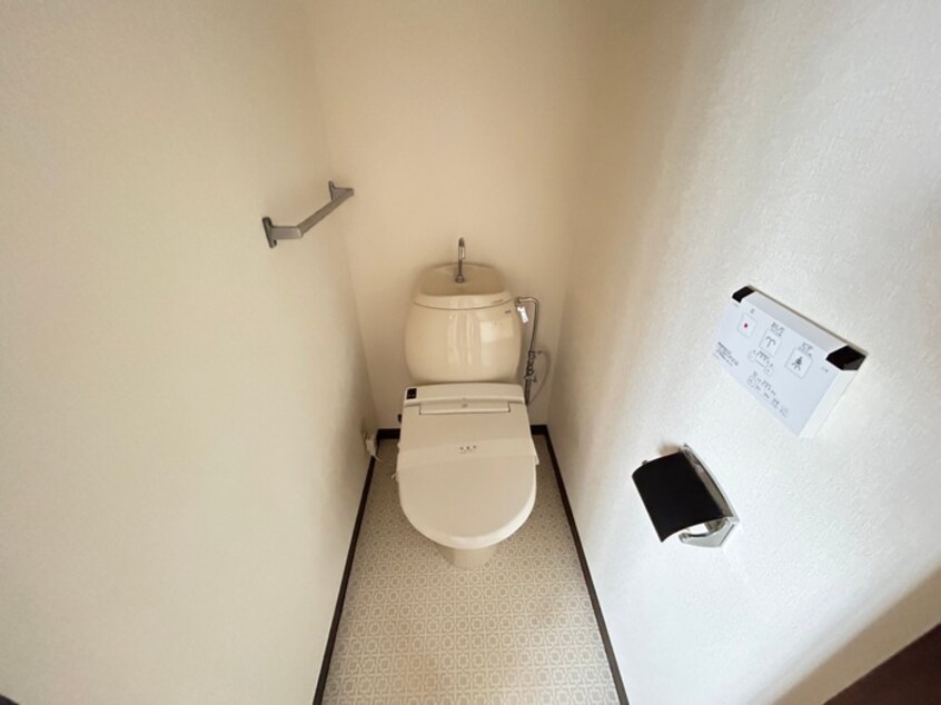 トイレ コ－ポ関口