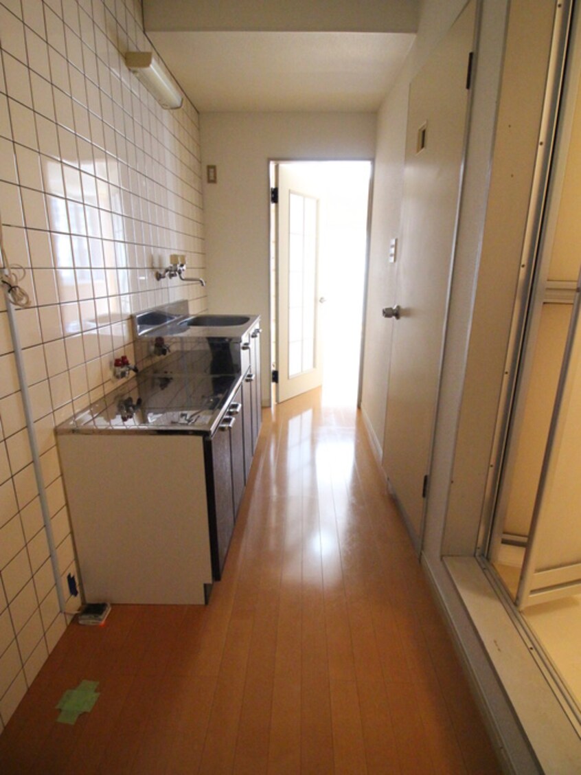 廊下 ホワイトキャッスル39番館