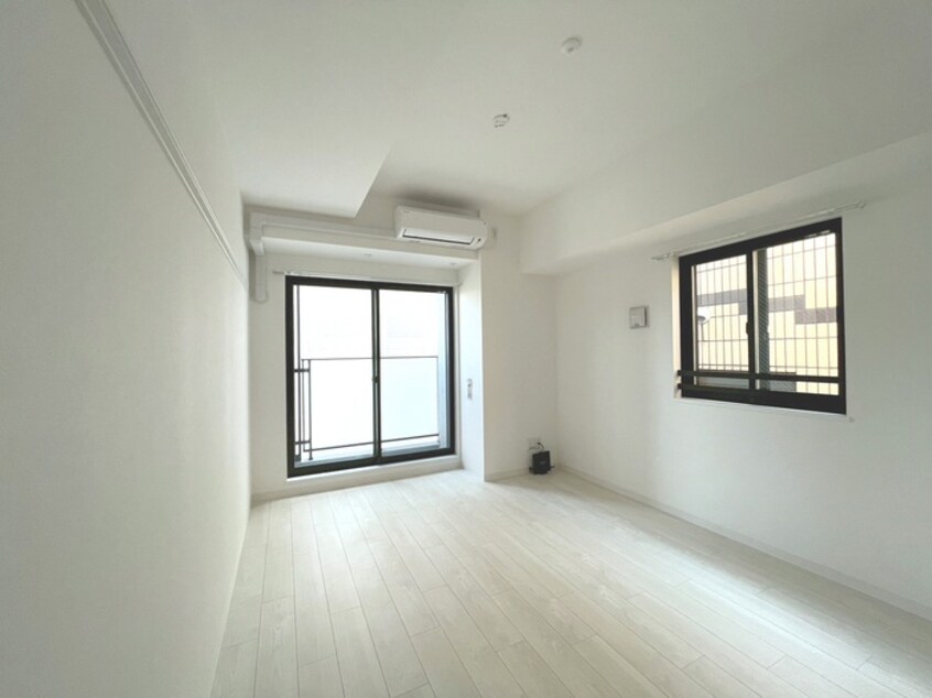 居室 アルモニー勾当台公園