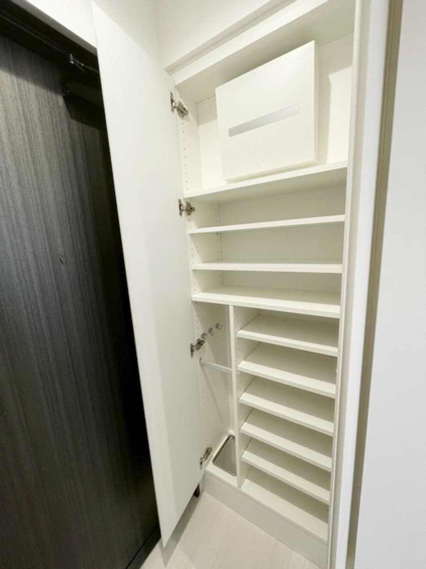 靴箱 アルモニー勾当台公園