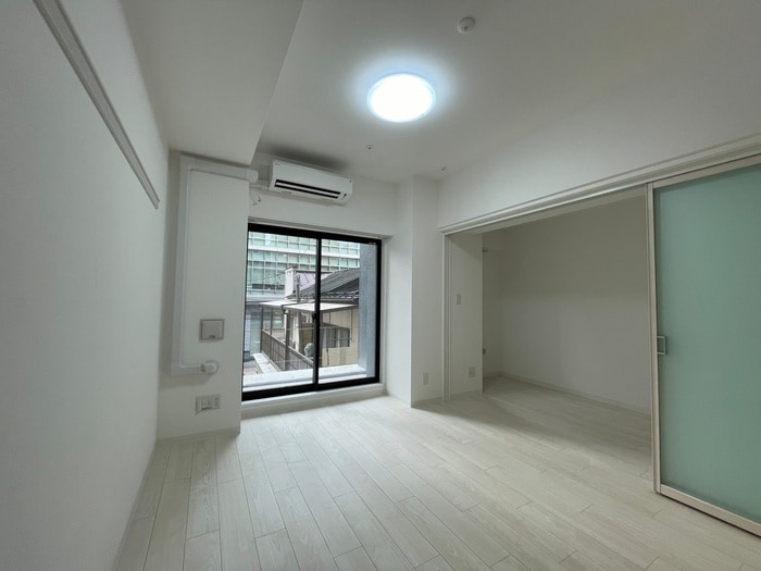 居室 アルモニー勾当台公園