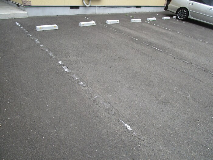 駐車場 グランシャトレ－