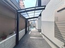 駐輪場 ラフィネ南小泉