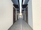 エントランス部分 ラフィネ南小泉