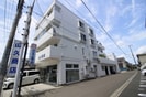 ホワイトメゾン山久の外観