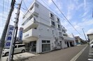 ホワイトメゾン山久の外観