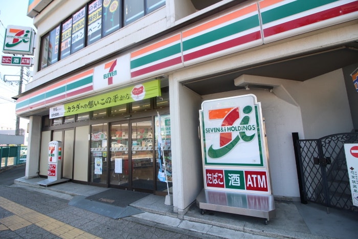 セブンイレブン仙台花京院店(コンビニ)まで185m ダイアパレス花京院(303)