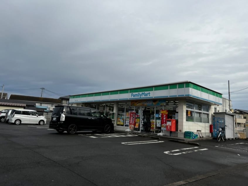 ファミリーマート 中田七丁目店(コンビニ)まで350m BAU上余田