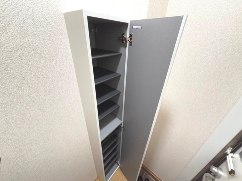 靴箱 ウエノハイツ一本杉町