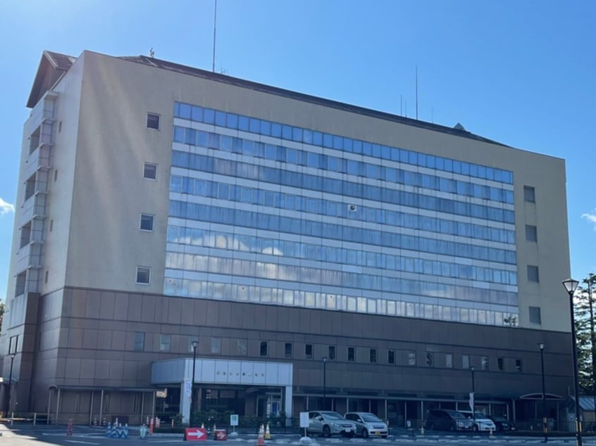 仙台市 若林区役所(役所)まで866m ウエノハイツ一本杉町