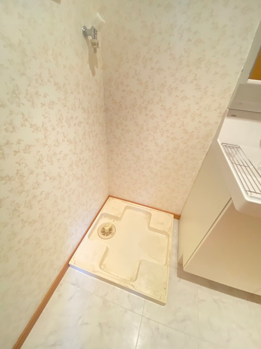 洗濯機置場 プリエ白鳥