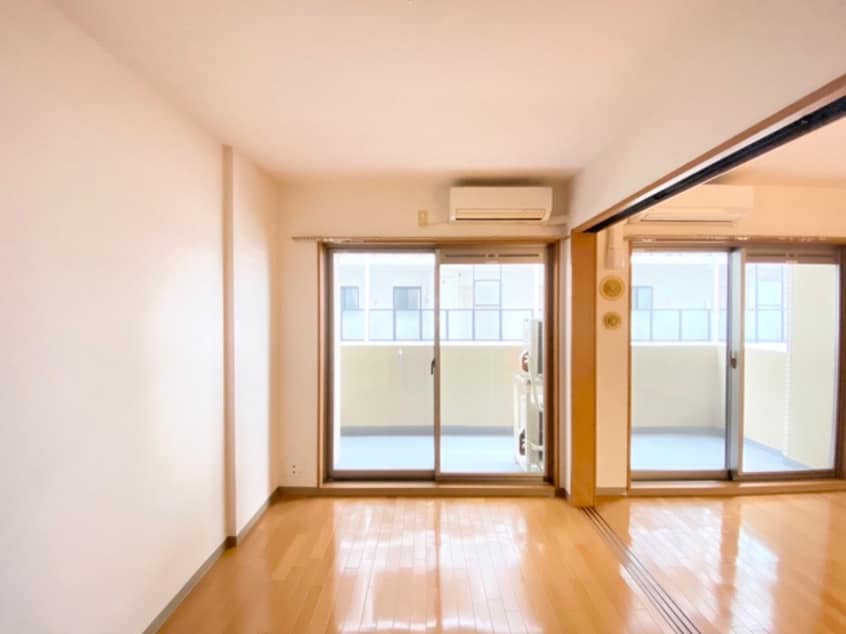 居室 ｸﾞﾗﾝｼﾞｭ-ﾙﾏﾝｼｮﾝ高砂駅前