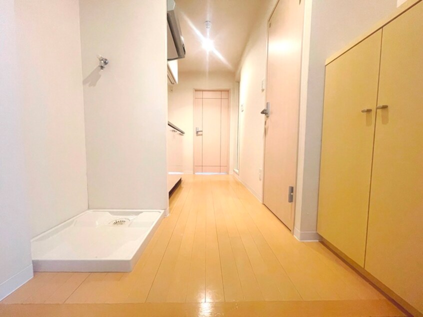 廊下 サンヴァ－リオ小松島