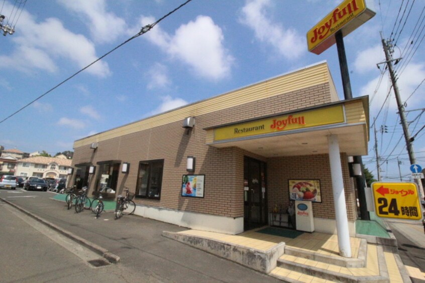 ジョイフル　仙台東照宮店(その他飲食（ファミレスなど）)まで900m サンヴァ－リオ小松島