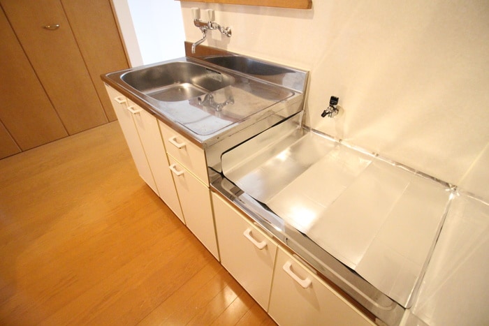 キッチン レヴァム－ル中島丁