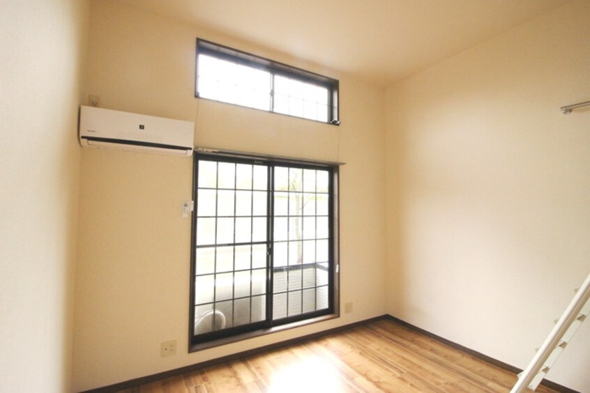 居室 トゥインクルコート富沢