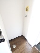 洗濯機置場 スプリングアベニュ－