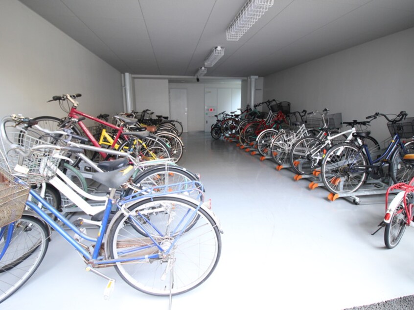 駐輪場 プライムアーバン仙台木町通