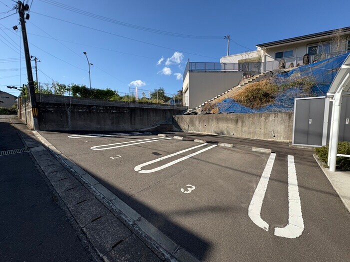 駐車場 ライジングスターA棟