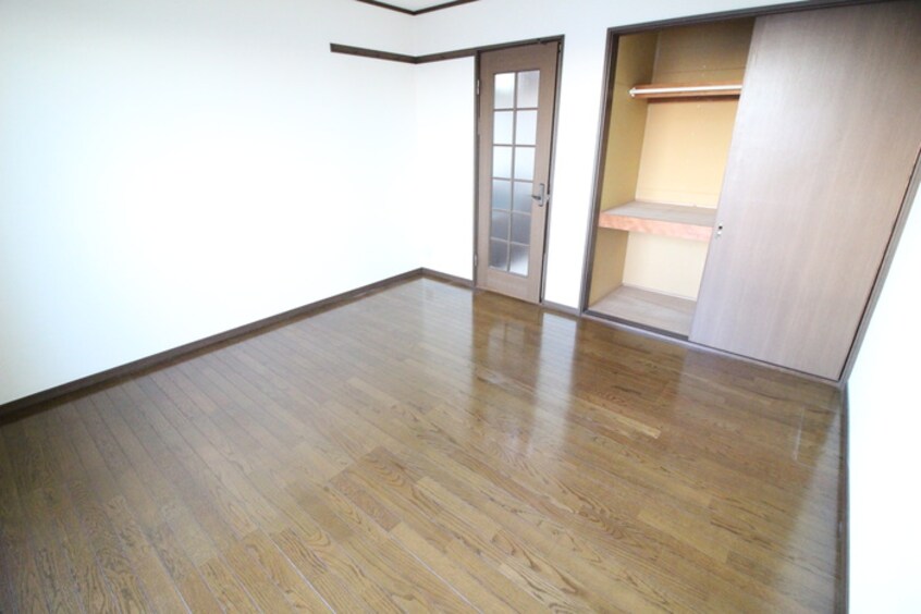 居室 オ－レ東仙台Ⅱ