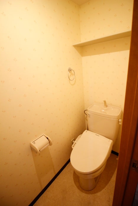 トイレ リバ－サイドアベニュ－