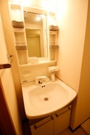 洗面 リバ－サイドアベニュ－