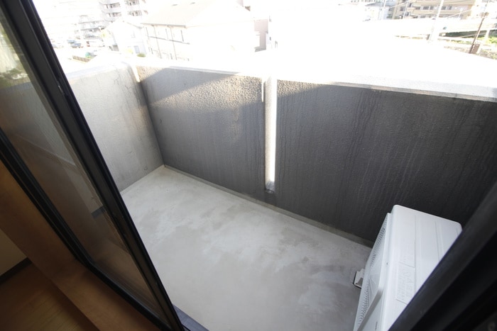 ベランダ・バルコニー リバ－サイドアベニュ－