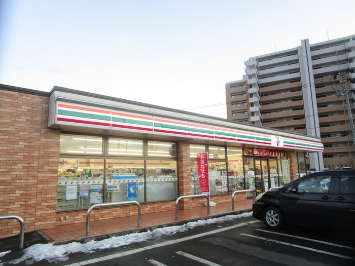 セブンイレブン　仙台岩切店(コンビニ)まで505m ライジングスターB棟