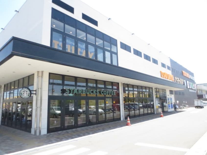 TSUTAYA(ビデオ/DVD)まで2070m Ｒ＆Ｋ